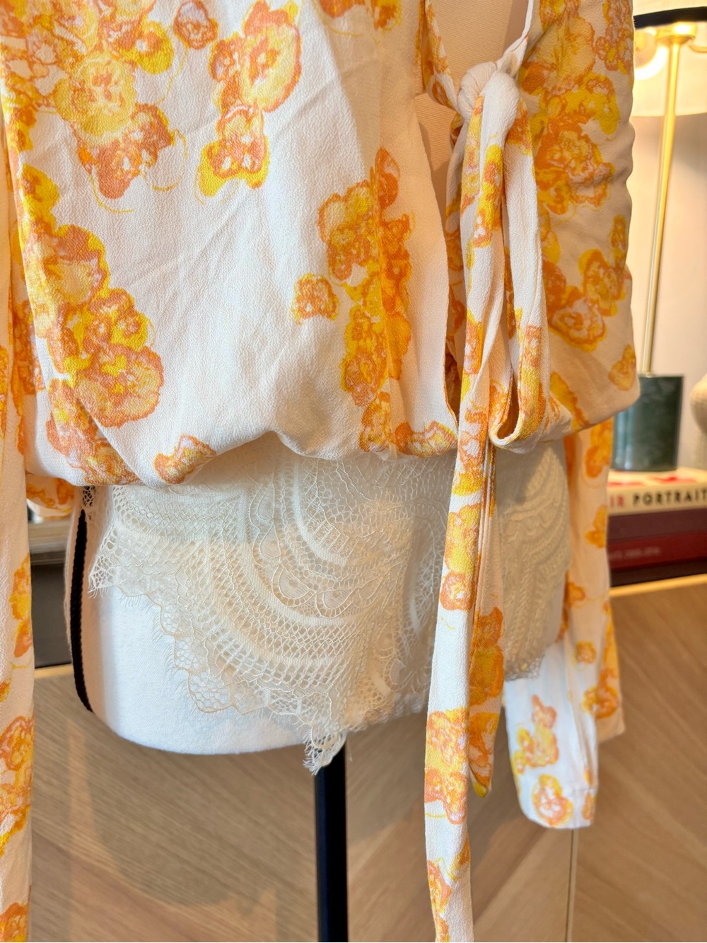 FREE PEOPLE Women's Floral Tie-Front Body Suit Blouse - Yellow/Cream Medium - Picture 11 of 17